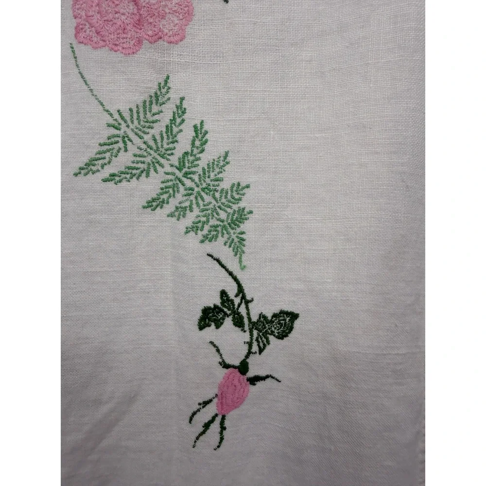 Vintage Embroidered Table Runner Dresser Scarf Floral Lace Trim Decor 35x12